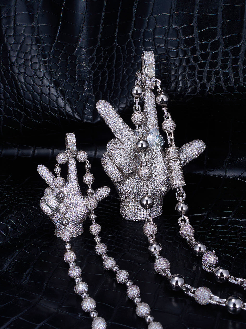 Playboicarti opium YVL finger pendant