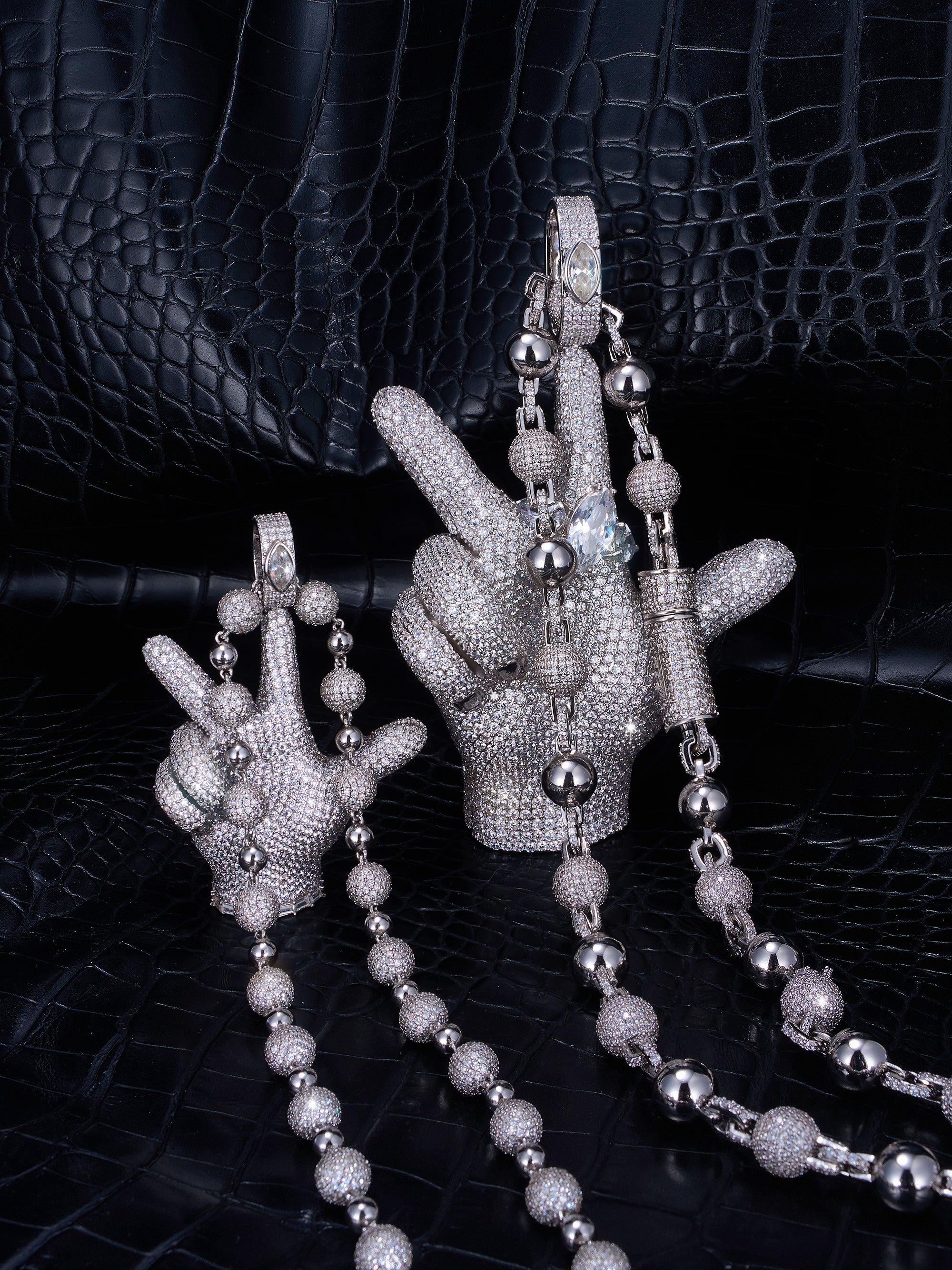 Playboicarti opium YVL finger pendant